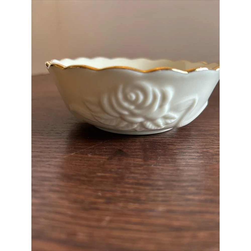 Lenox China Rose Blossom Candy Condiment Nut Bowl Dish 24 K Gold Trim 4-3/4 x 2